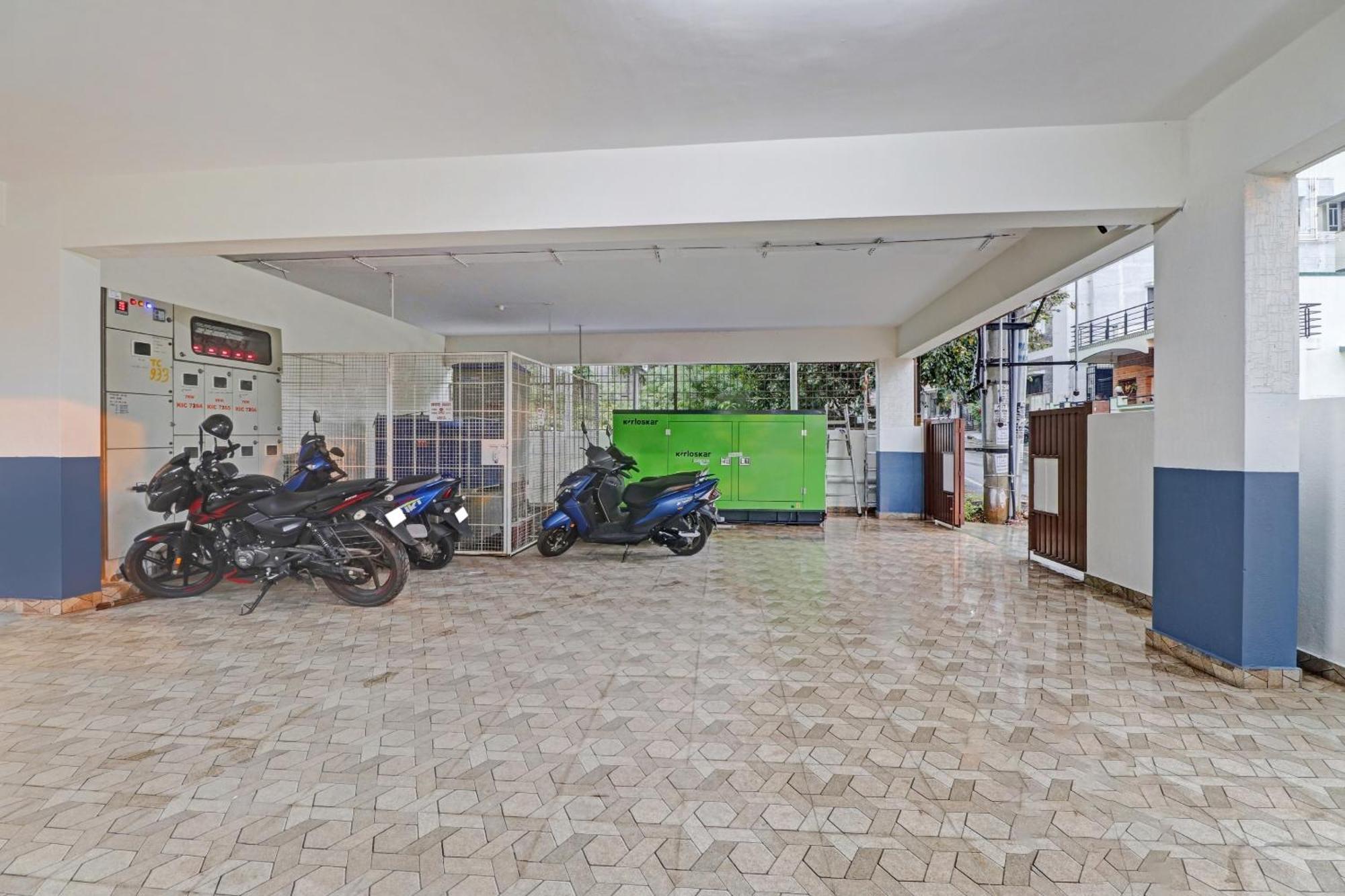 Super Collection O Global Stay Near Kengeri Bus Terminal Metro Station Bengalúr Exteriér fotografie